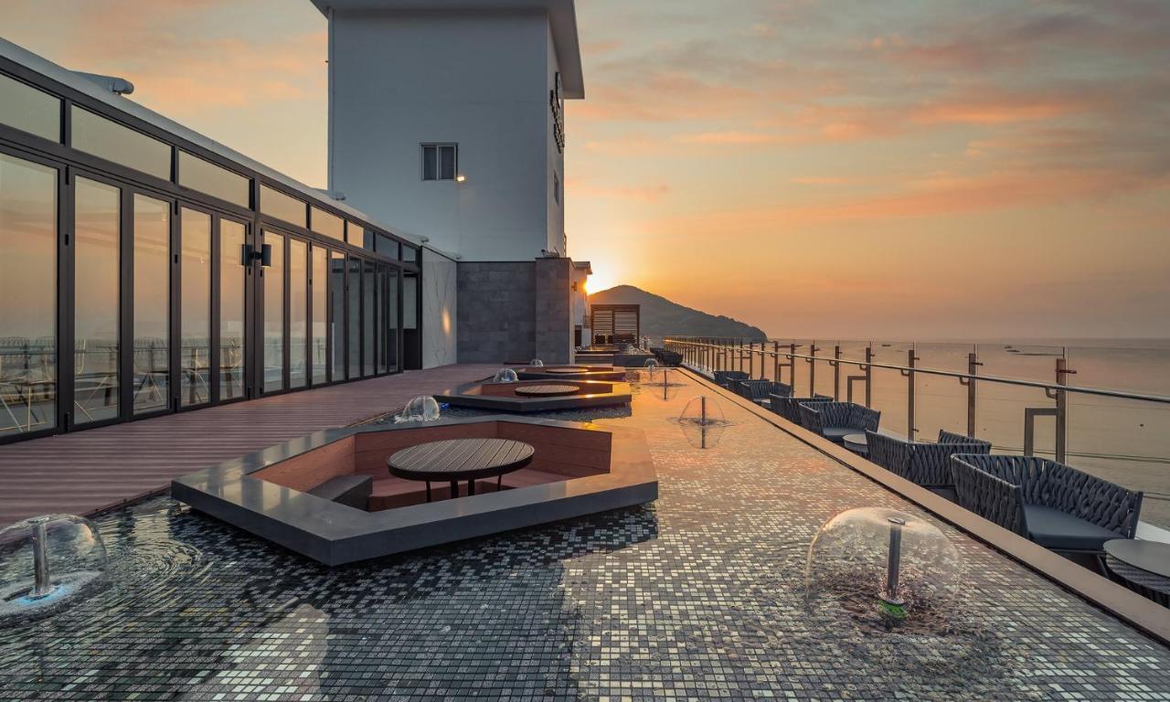 Stubborn Hotel Geoje Exterior foto