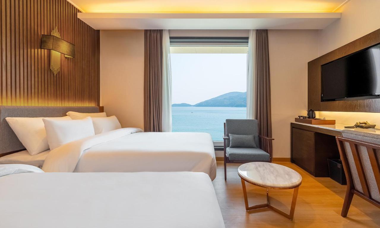 Stubborn Hotel Geoje Exterior foto